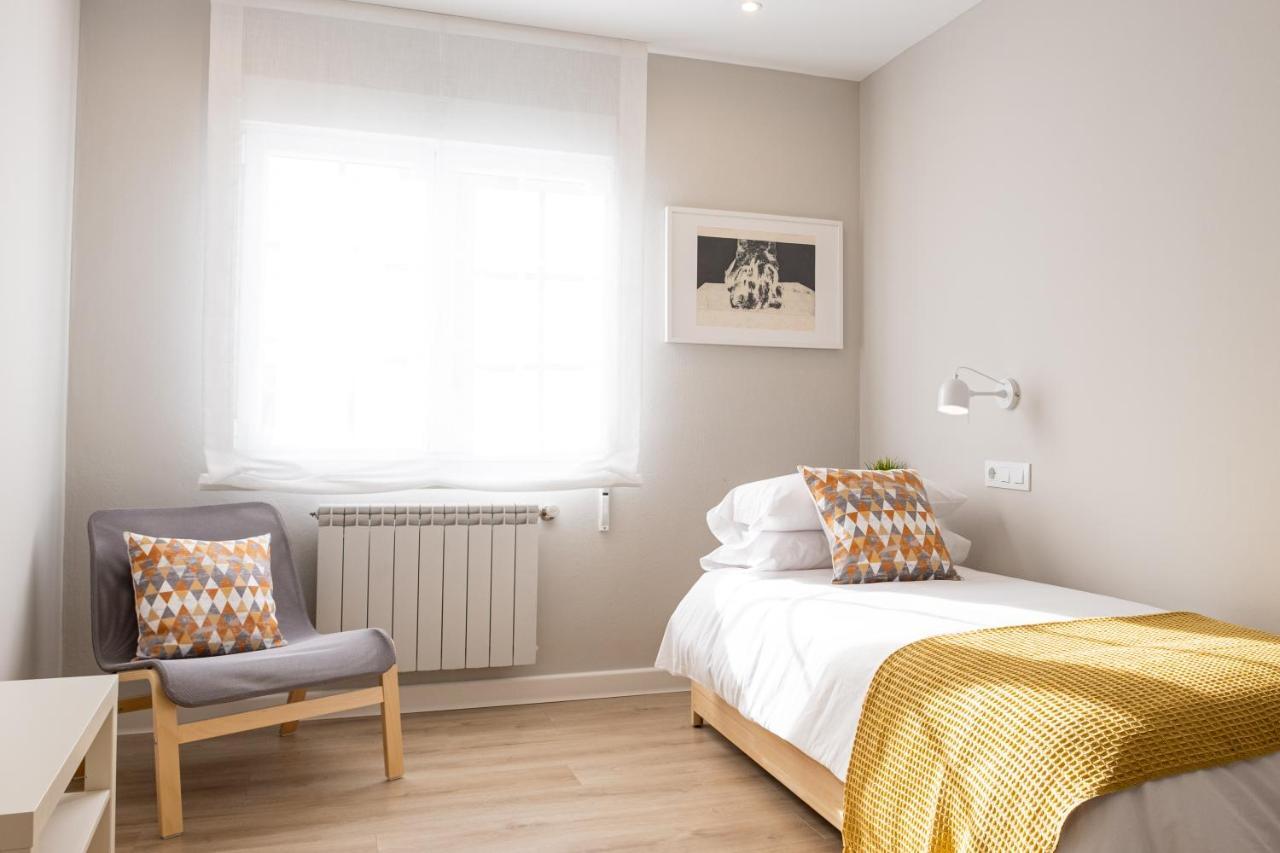 Apartamento De Diseno Centrico Con Terraza Espectacular 산티아고데콤포스텔라 외부 사진