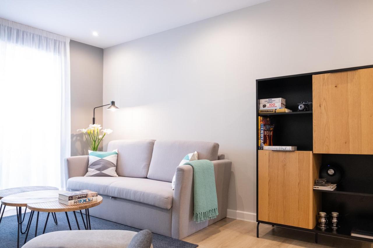 Apartamento De Diseno Centrico Con Terraza Espectacular 산티아고데콤포스텔라 외부 사진